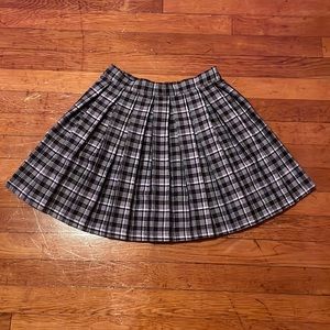 Black and White Plaid Pleated Mini Skirt